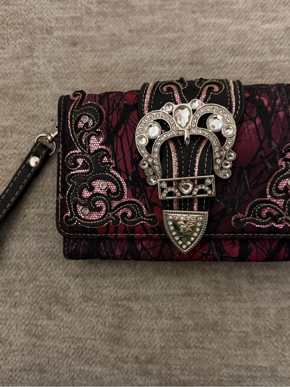 Rhinestone Buckle Purple & Pink Women's Wristlet Clutch